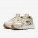 Nike zapatillas para mujer air huarache premium crudo/vela/marrón medio goma/caqui